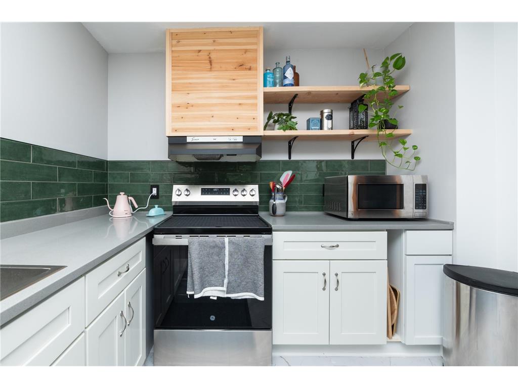 12905 Viking Drive Burnsville MN 55337 7083003 image6