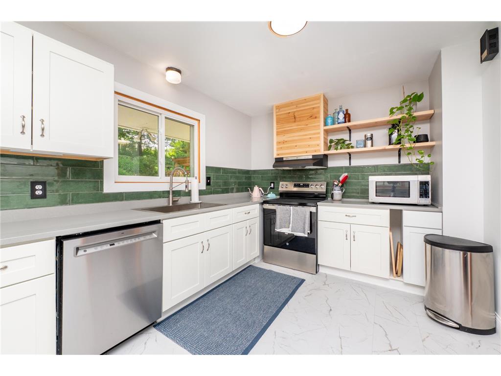 12905 Viking Drive Burnsville MN 55337 7083003 image8