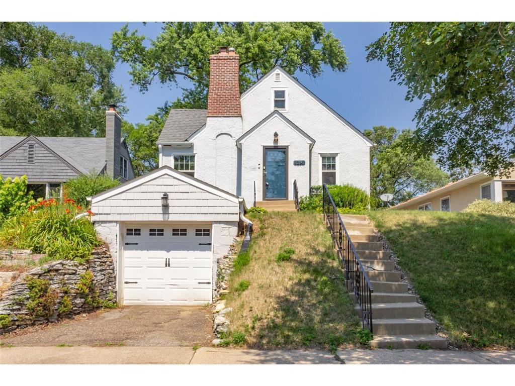 1291 Idaho Avenue W, Saint Paul, MN 55108 MLS 6244102 Edina Realty