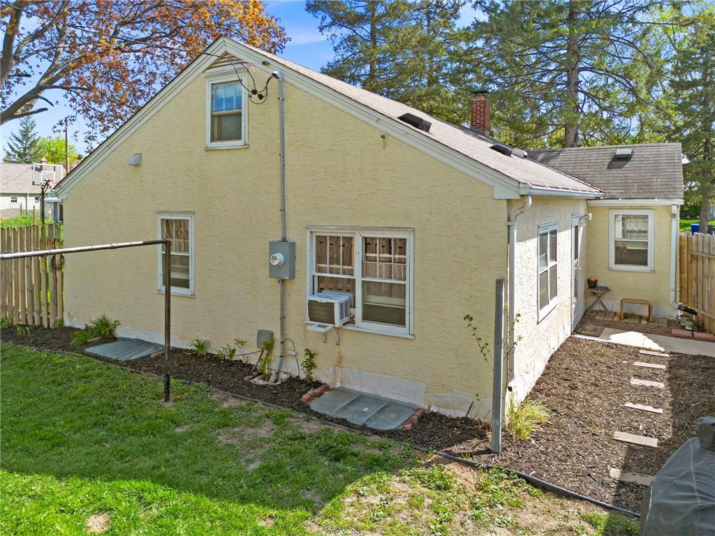 1291 Mackubin Street Saint Paul MN 55117 7060648 image32