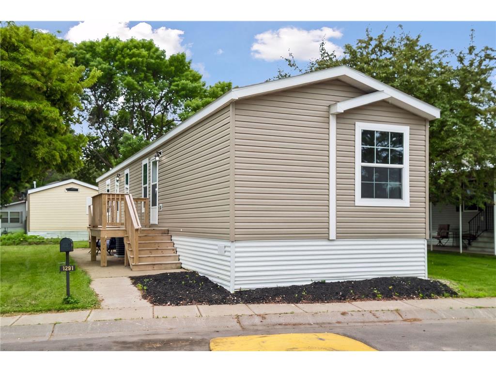 1291 Piper Drive W New Brighton MN 55112 - Poplar Lake 7087226 image1