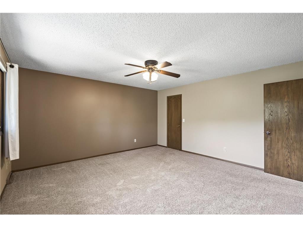 12912 18th Avenue S Burnsville MN 55337 7108289 image18