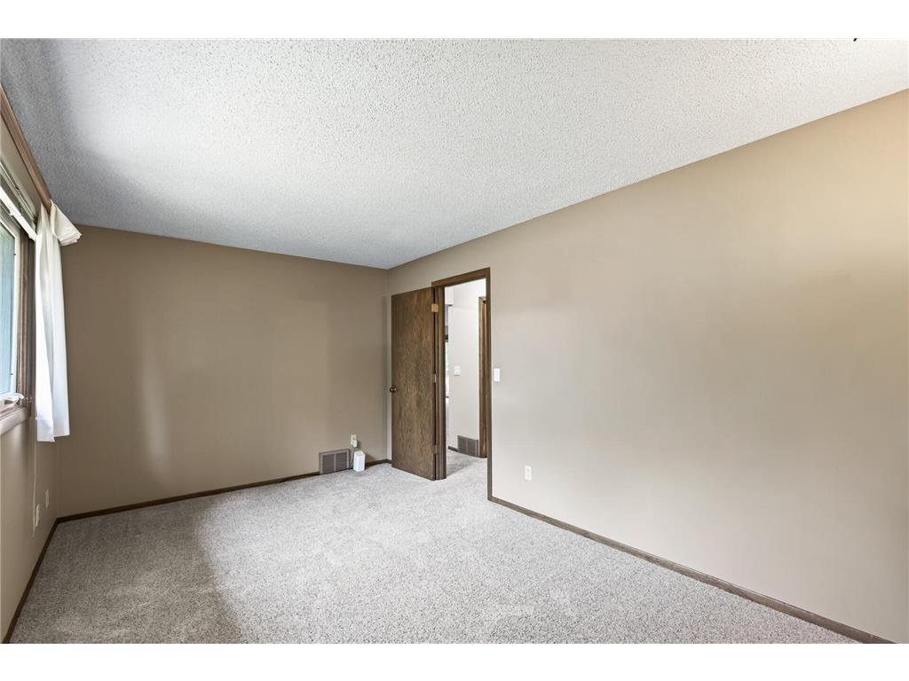 12912 18th Avenue S Burnsville MN 55337 7108289 image19