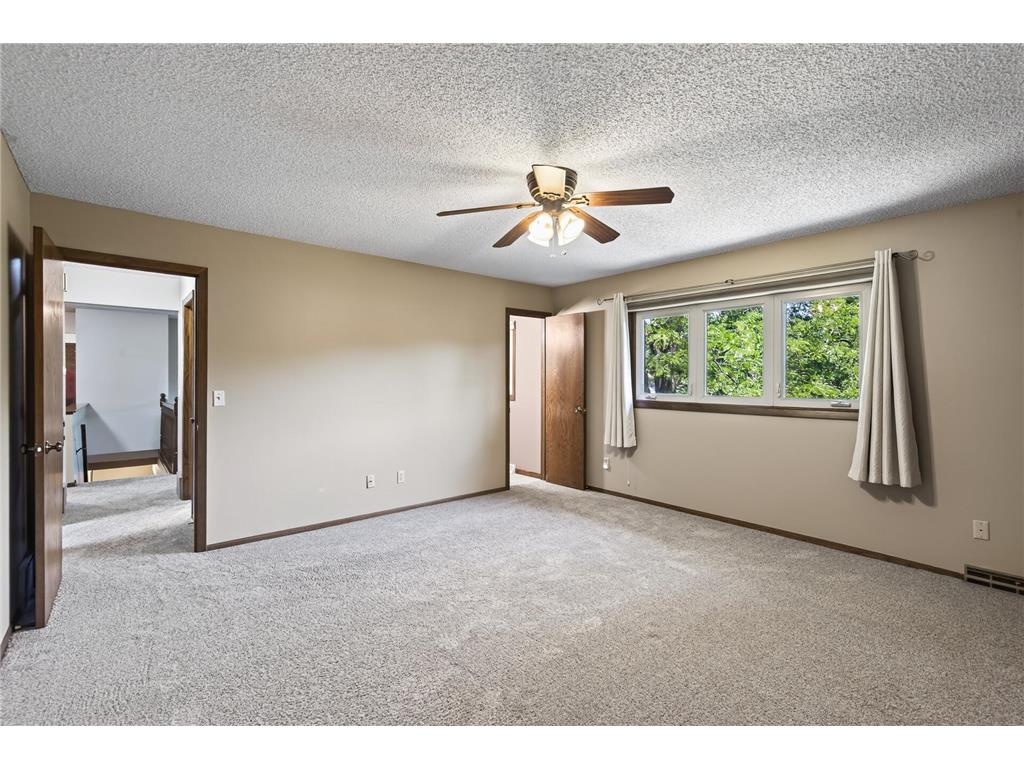 12912 18th Avenue S Burnsville MN 55337 7108289 image20