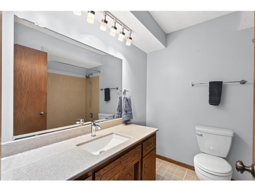 12912 18th Avenue S Burnsville MN 55337 7108289 image22