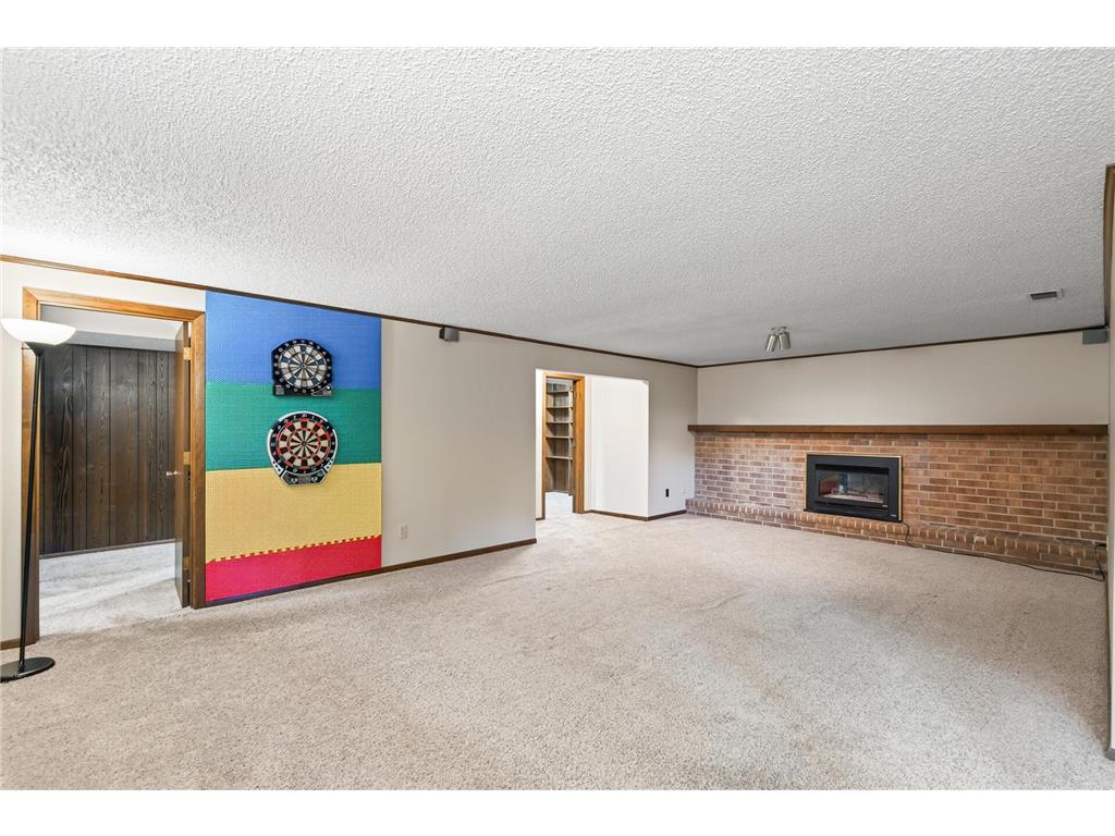 12912 18th Avenue S Burnsville MN 55337 7108289 image32