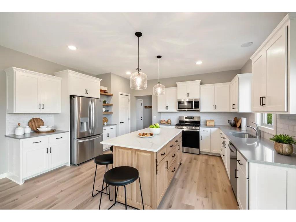 12917 295th Avenue NW Princeton MN 55371 6817205 image11