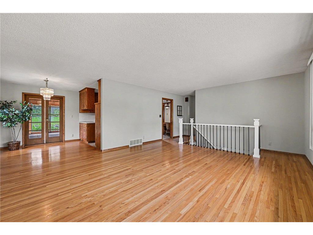 12919 5th Avenue S Burnsville MN 55337 7083369 image5