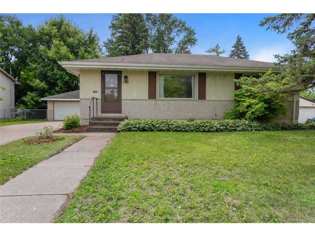 1292 County Road B W Roseville MN 55113 7082263 image1