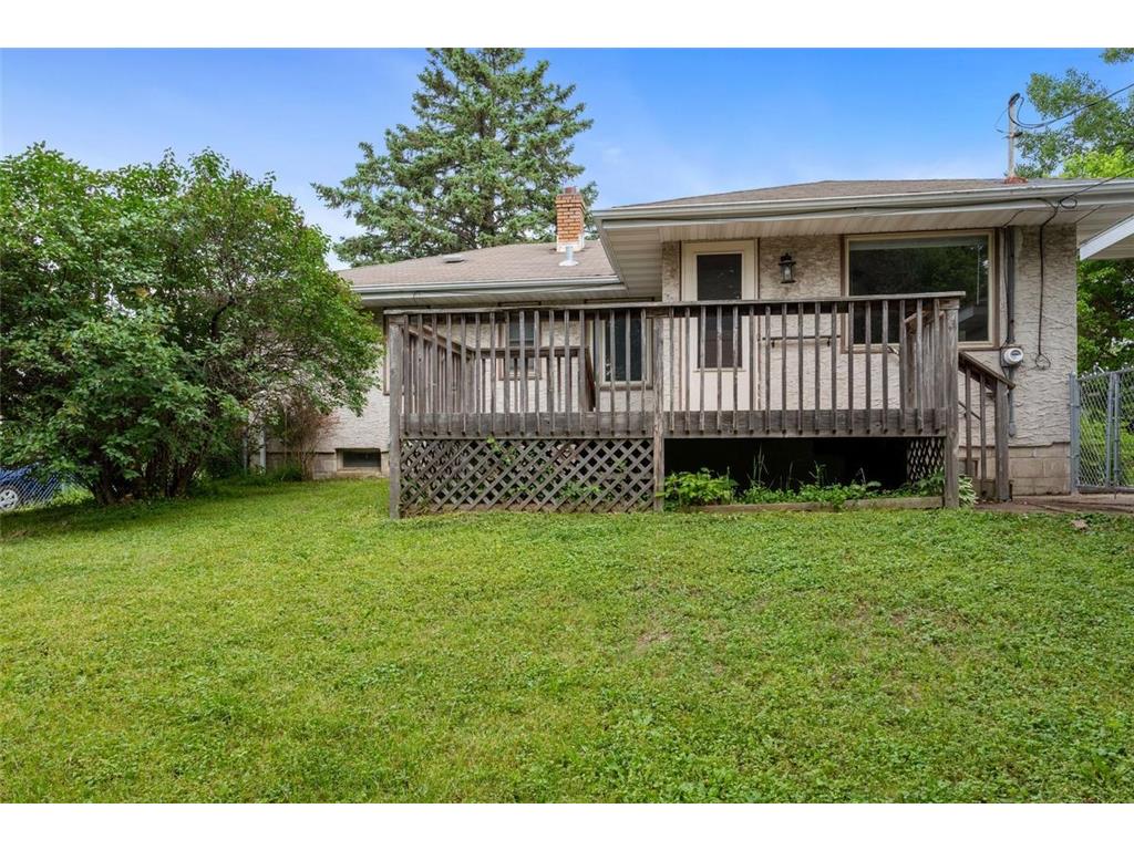 1292 County Road B W Roseville MN 55113 7082263 image4