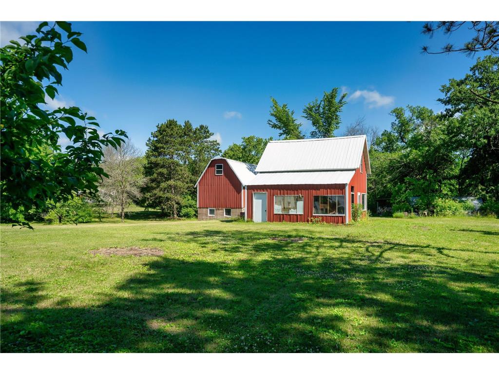 1292 County Road H Star Prairie WI 54026 - Apple River 7092229 image29