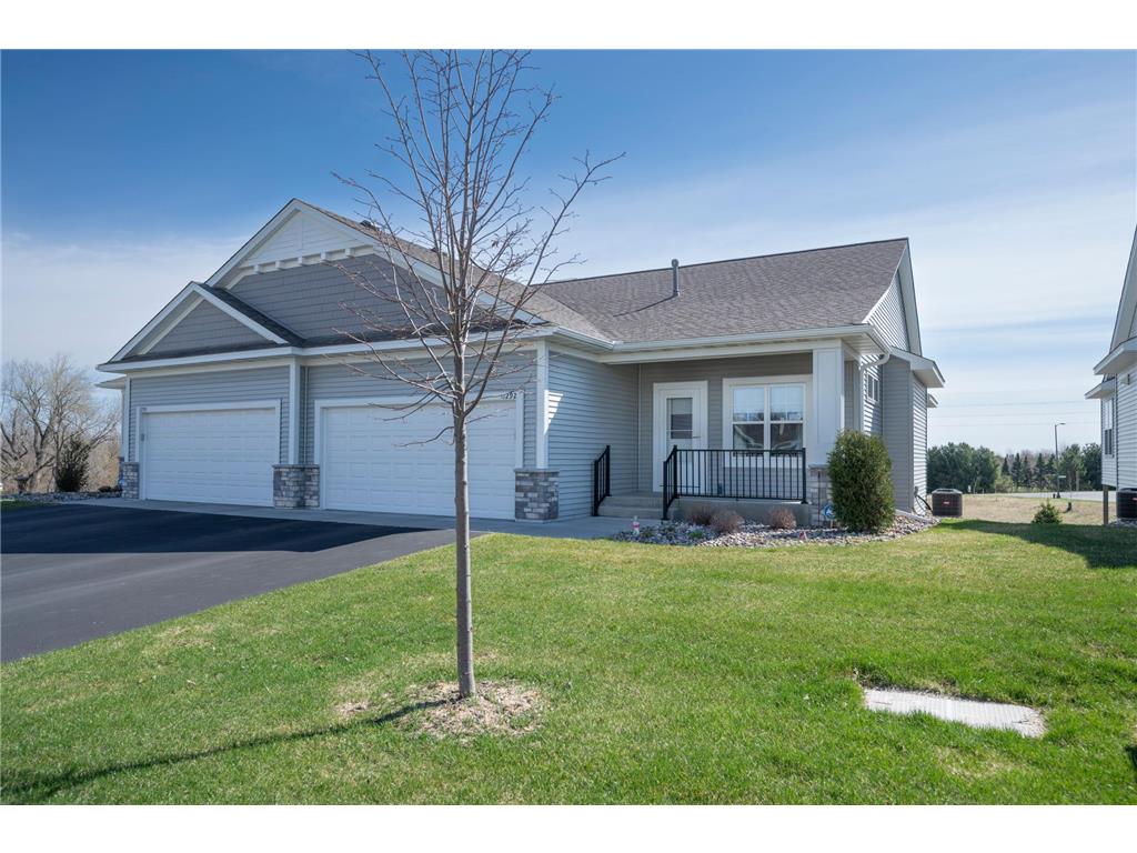 1292 Naser Way New Richmond WI 54017 7055899 image1