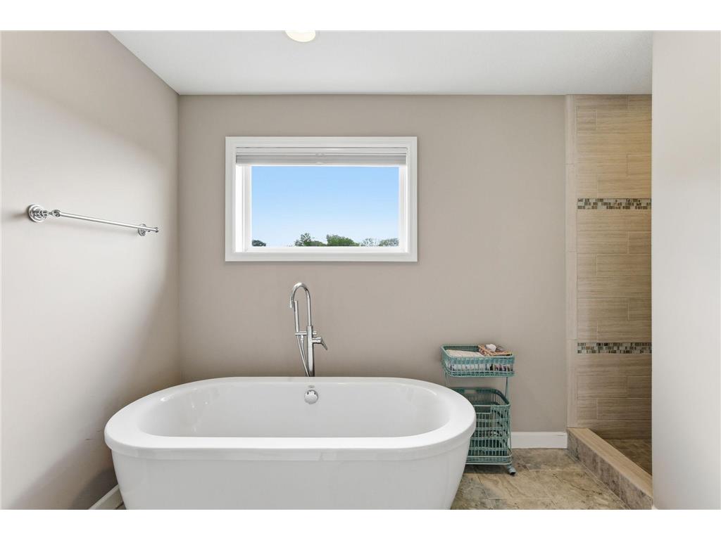 12920 Rose Bluff Boulevard Burnsville MN 55337 7078654 image32