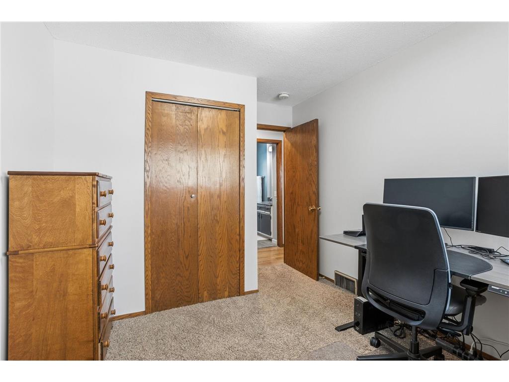 12921 James Avenue S Burnsville MN 55337 6778096 image19