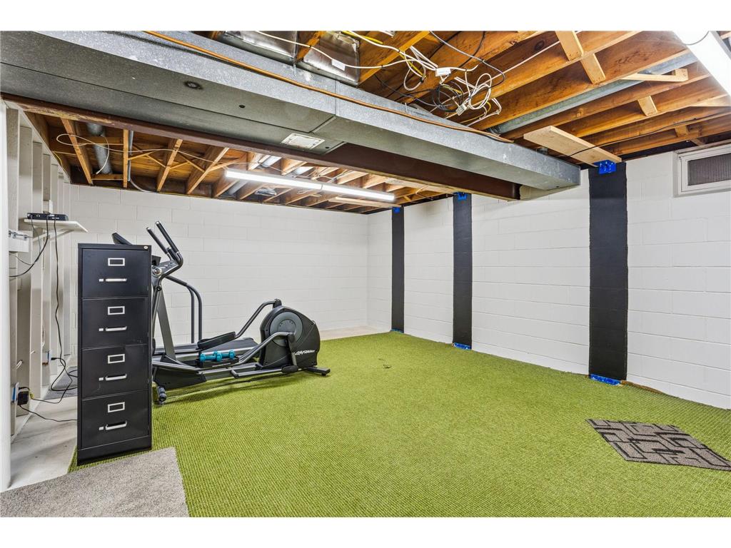 12921 James Avenue S Burnsville MN 55337 6778096 image22