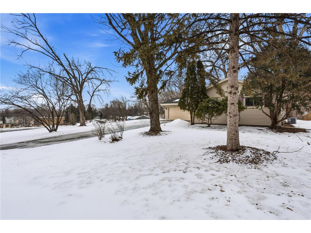 12921 James Avenue S Burnsville MN 55337 6778096 image30