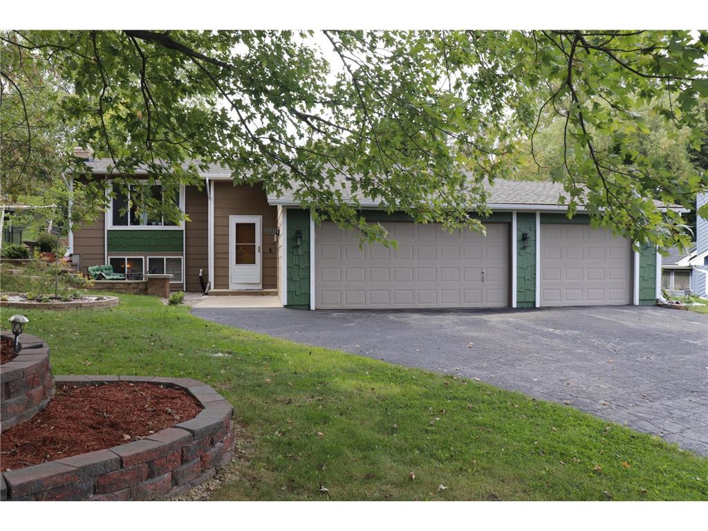 12924 16th Avenue S Burnsville MN 55337 7043279 image1