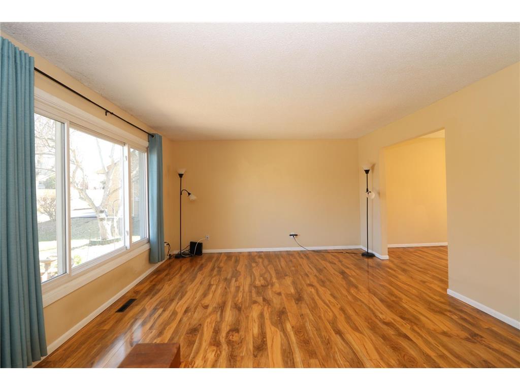 12924 16th Avenue S Burnsville MN 55337 7043279 image10