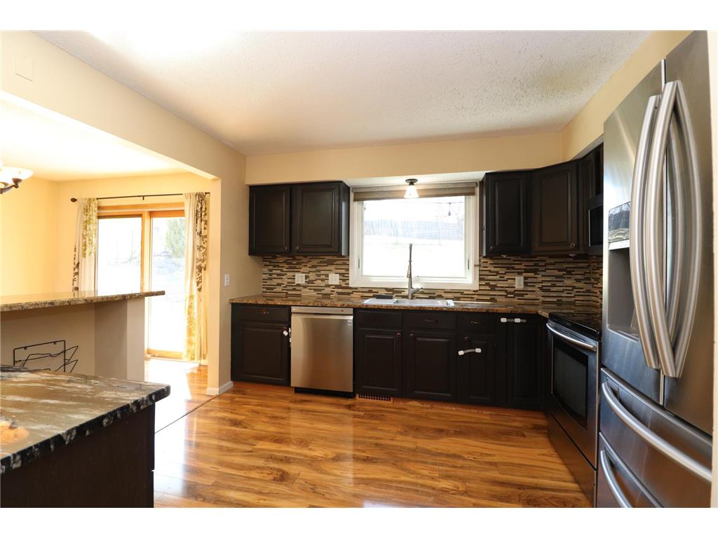 12924 16th Avenue S Burnsville MN 55337 7043279 image12