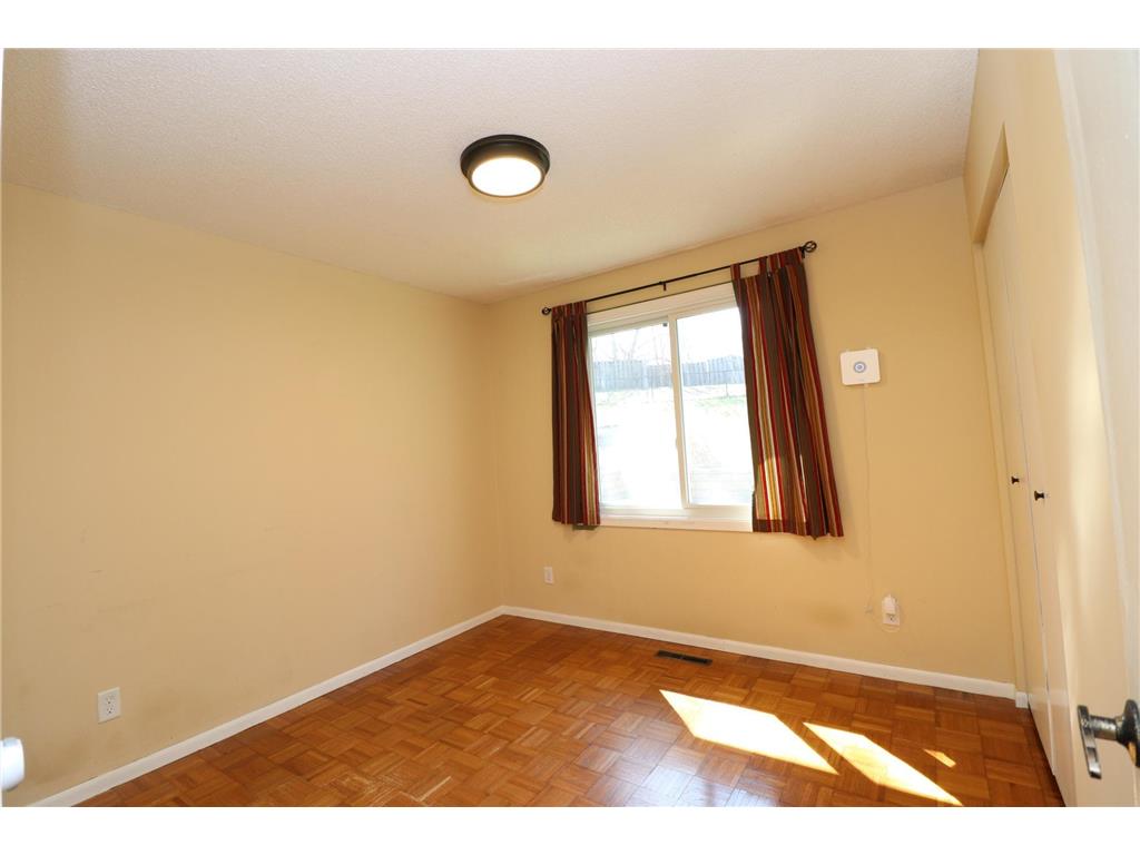 12924 16th Avenue S Burnsville MN 55337 7043279 image22
