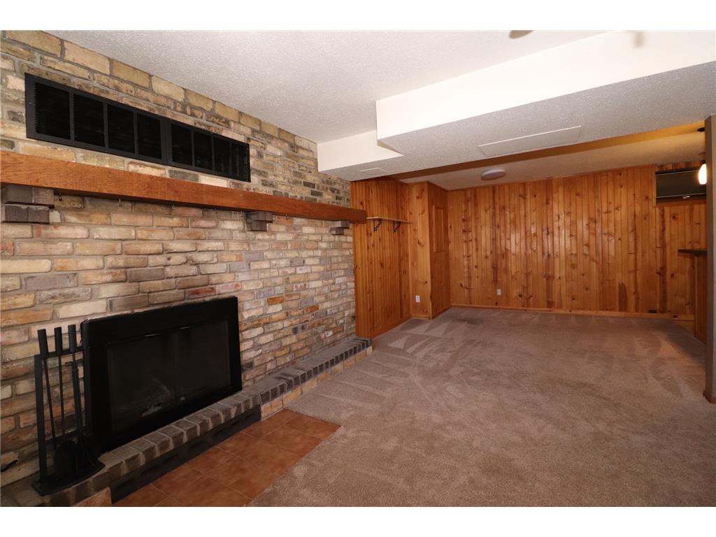 12924 16th Avenue S Burnsville MN 55337 7043279 image26