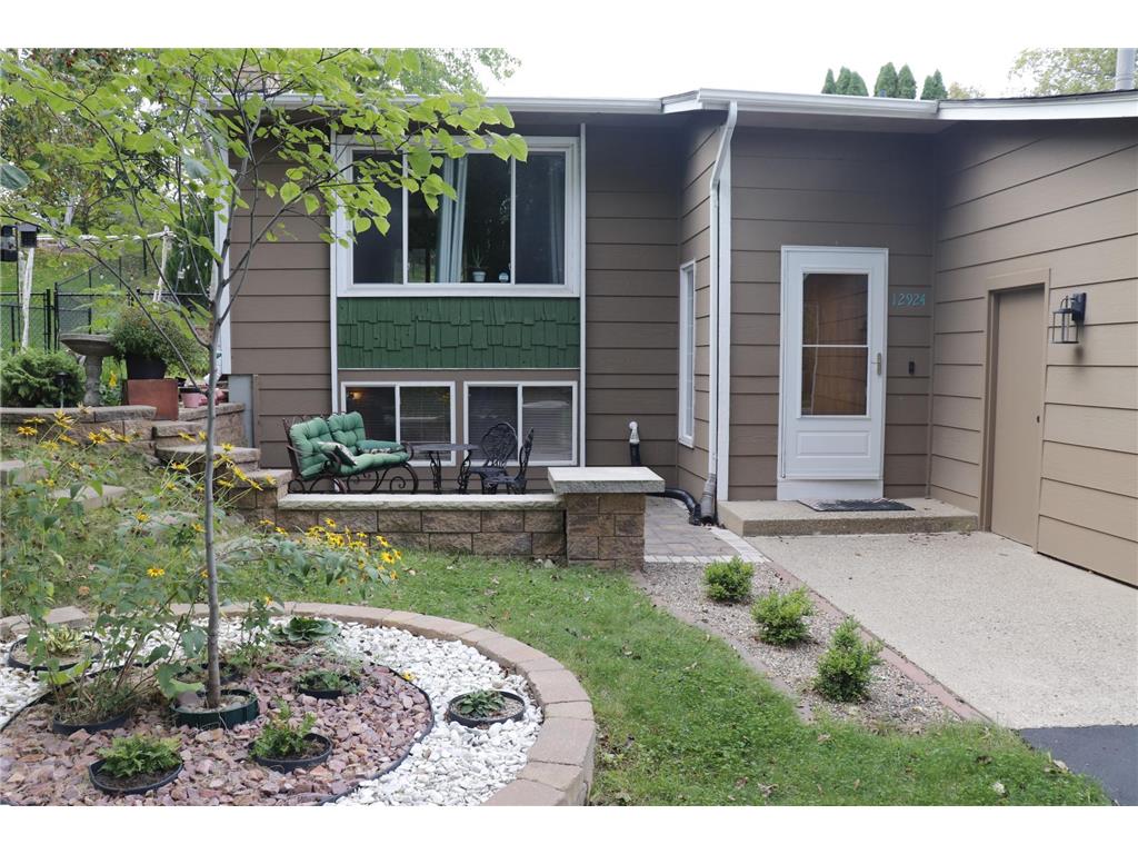 12924 16th Avenue S Burnsville MN 55337 7043279 image4