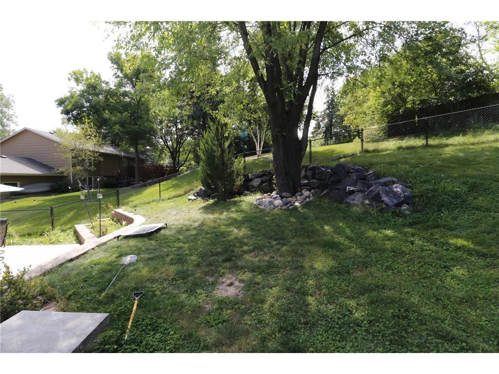 12924 16th Avenue S Burnsville MN 55337 7043279 image45