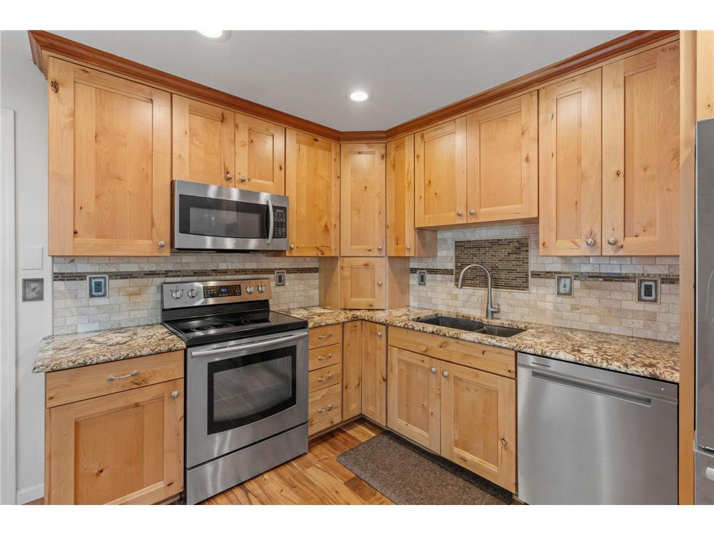 12924 Revere Lane N Champlin MN 55316 7065855 image4