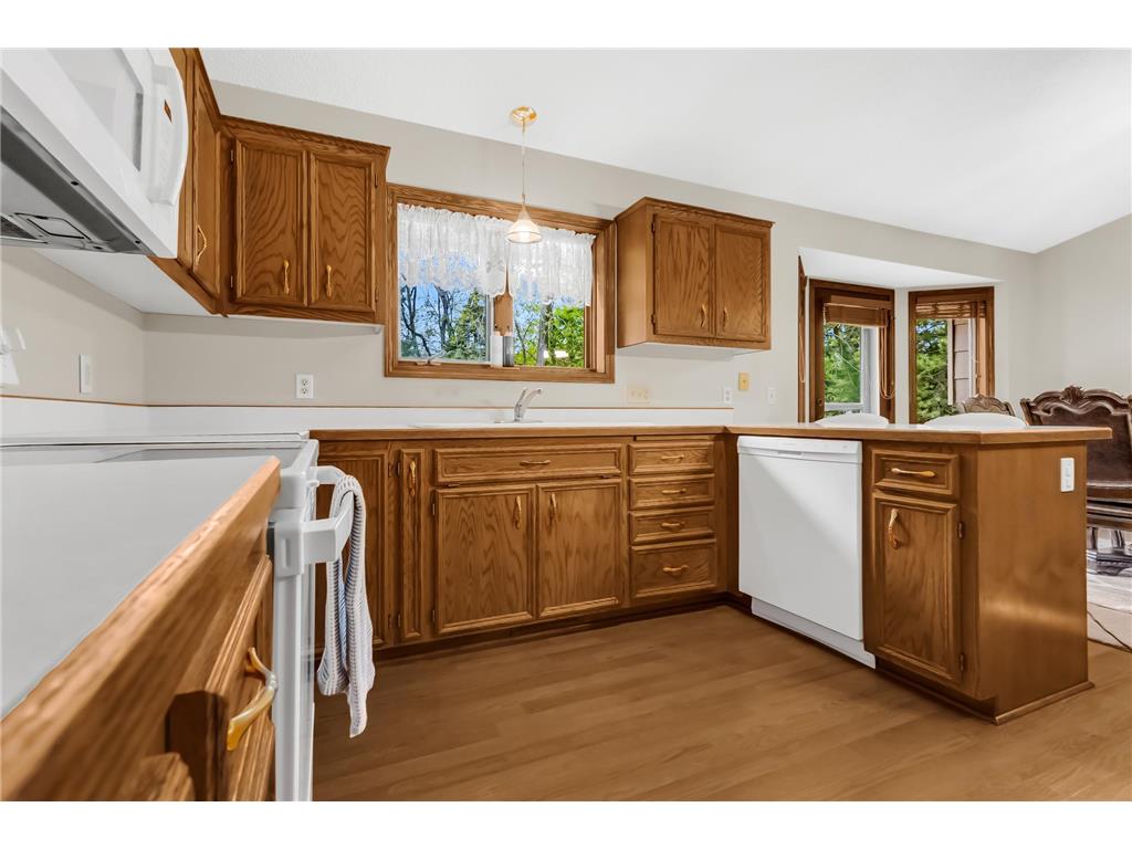 12929 Garrett Avenue Apple Valley MN 55124 7066853 image12
