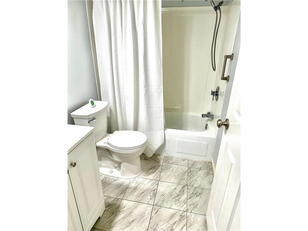 12930 Nicollet Avenue #202 Burnsville MN 55337 7066732 image12