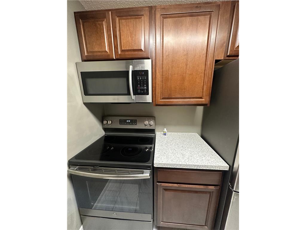 12930 Nicollet Avenue #202 Burnsville MN 55337 7066732 image2