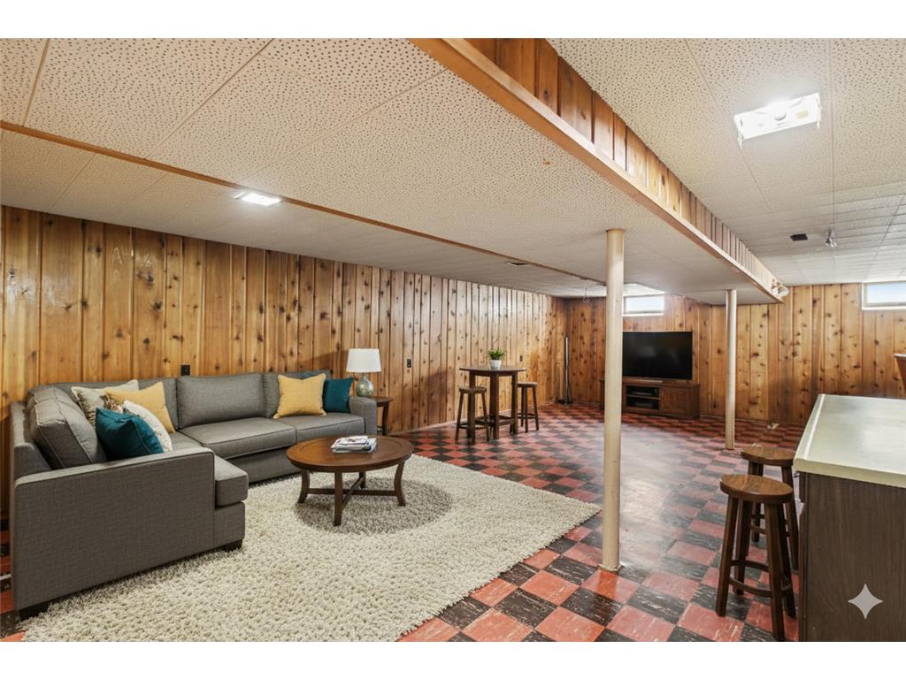 1294 Hall Avenue West Saint Paul MN 55118 7010561 image24