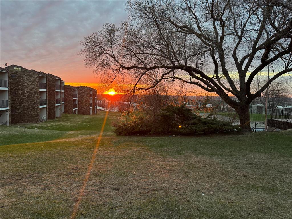 12948 Nicollet Avenue #101 Burnsville MN 55337 7064699 image17
