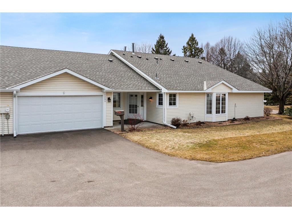1295 Hilo Avenue N Oakdale MN 55128 6702639 image1
