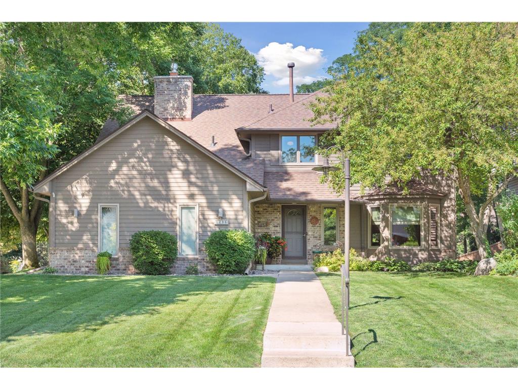 1296 29th Avenue NW, New Brighton, MN, 55112 MLS 6415238 Edina Realty