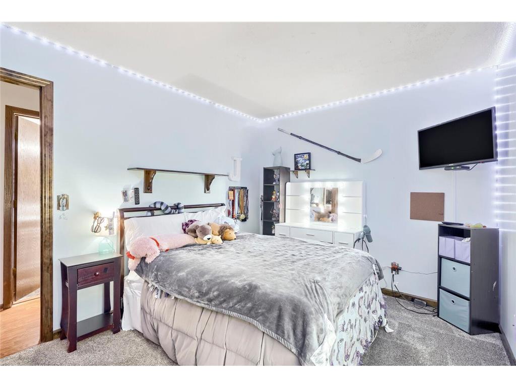 12962 Morgan Place Burnsville MN 55337 7110065 image15