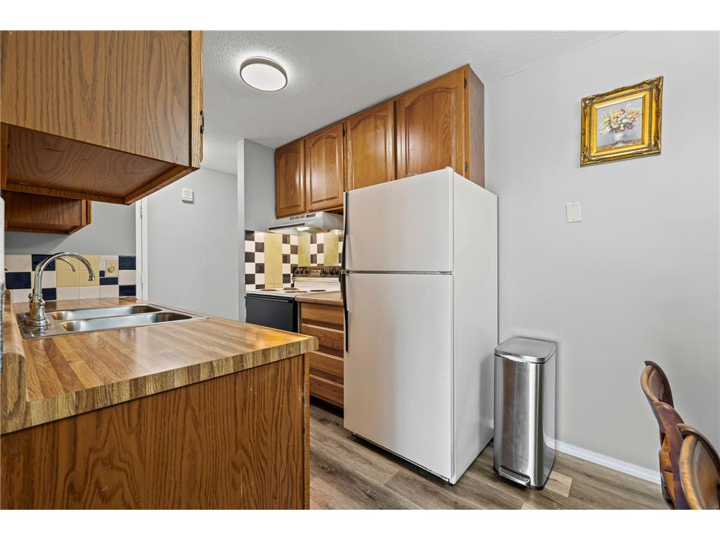 12964 Nicollet Avenue #301 Burnsville MN 55337 6822533 image10