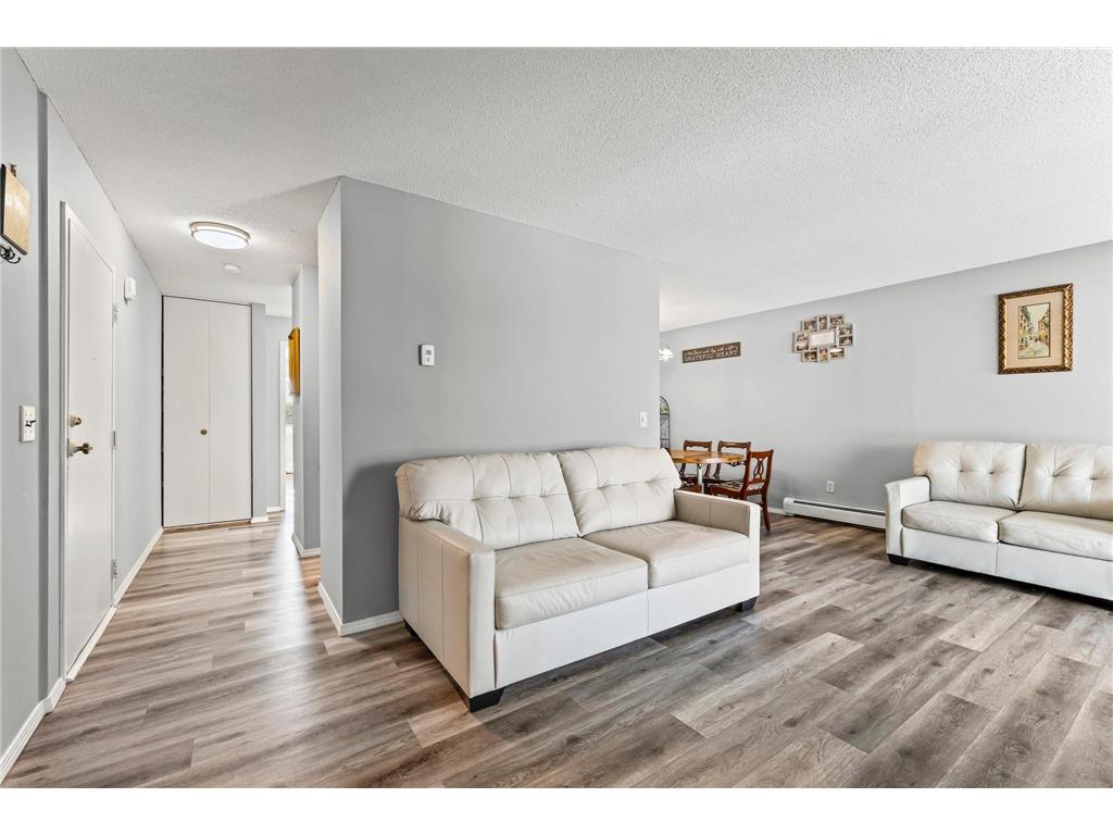 12964 Nicollet Avenue #301 Burnsville MN 55337 6822533 image19
