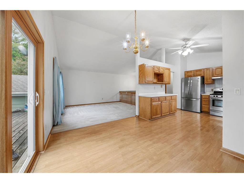 12967 Eagle Bluff Drive Burnsville MN 55337 7014818 image2