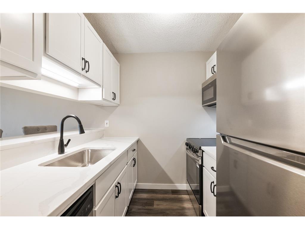 12968 Nicollet Avenue #102 Burnsville MN 55337 6772636 image1