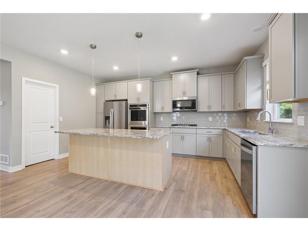 12972 Bauer Drive N Champlin MN 55316 6814645 image7