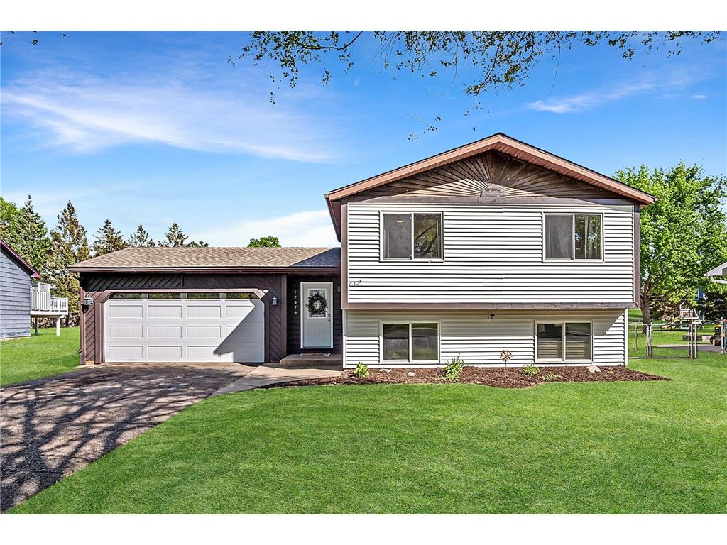 12979 Johnson Street NE Blaine MN 55434 6717516 image1