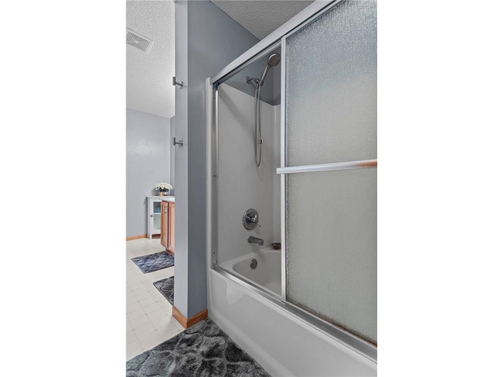 1298 123rd Way NE Blaine MN 55434 7047334 image26