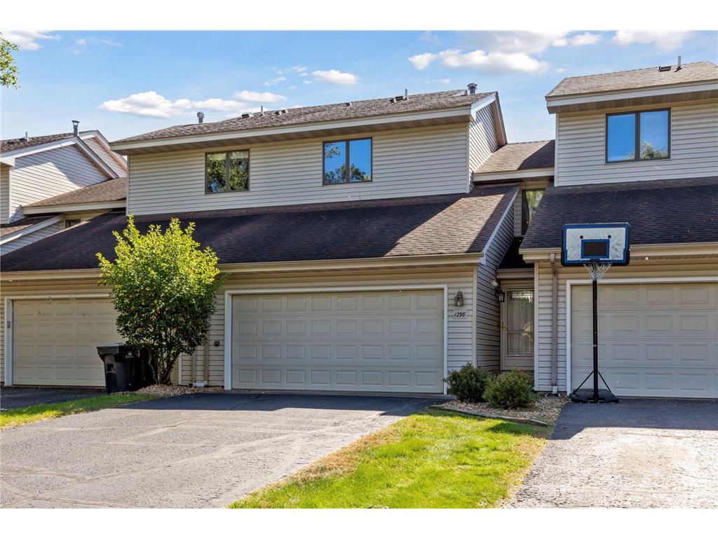 1298 Sunview Court Shoreview MN 55126 6514718 image1