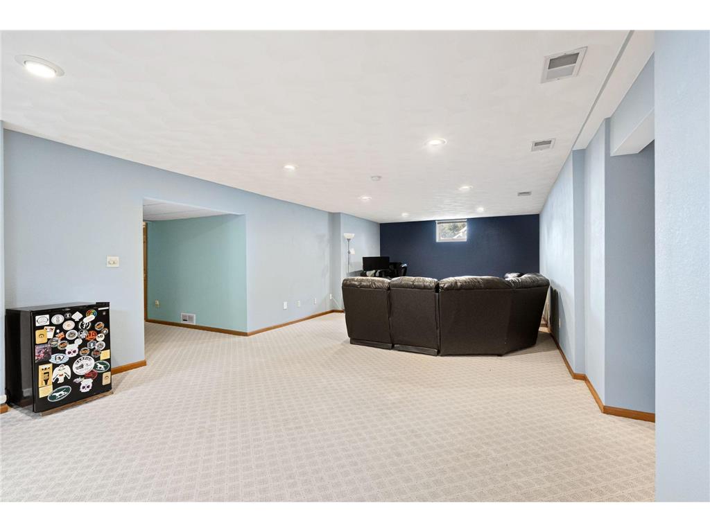 1299 Bellflower Lane NE Owatonna MN 55060 6751163 image37