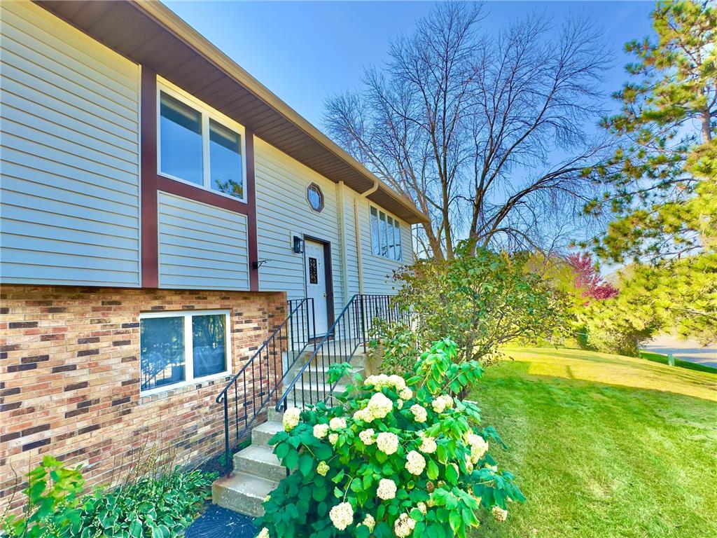 1299 Farrell Street N Maplewood MN 55119 6615875 image1