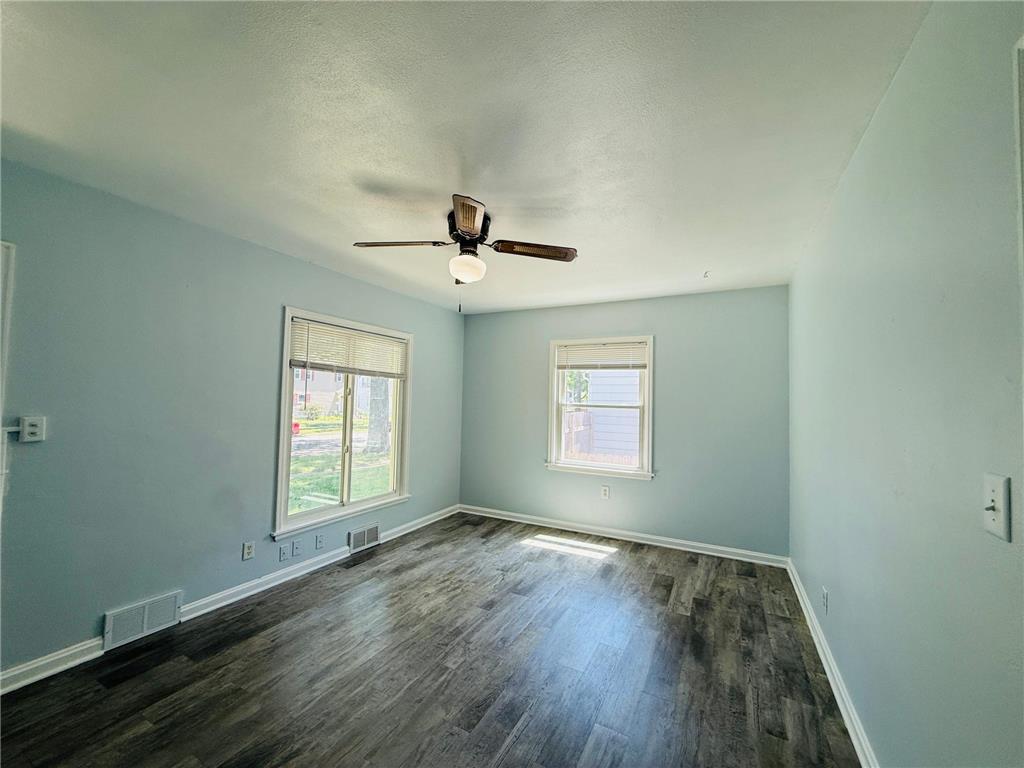 1299 Matilda Street Saint Paul MN 55117 7104400 image3