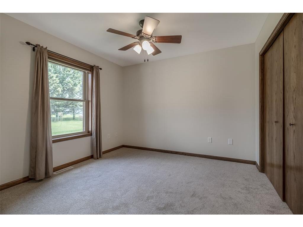 12991 Meadow Creek Drive New Ulm MN 56073 7086929 image25