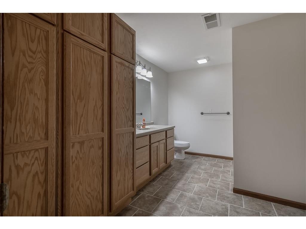 12991 Meadow Creek Drive New Ulm MN 56073 7086929 image37