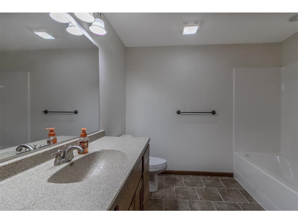 12991 Meadow Creek Drive New Ulm MN 56073 7086929 image38